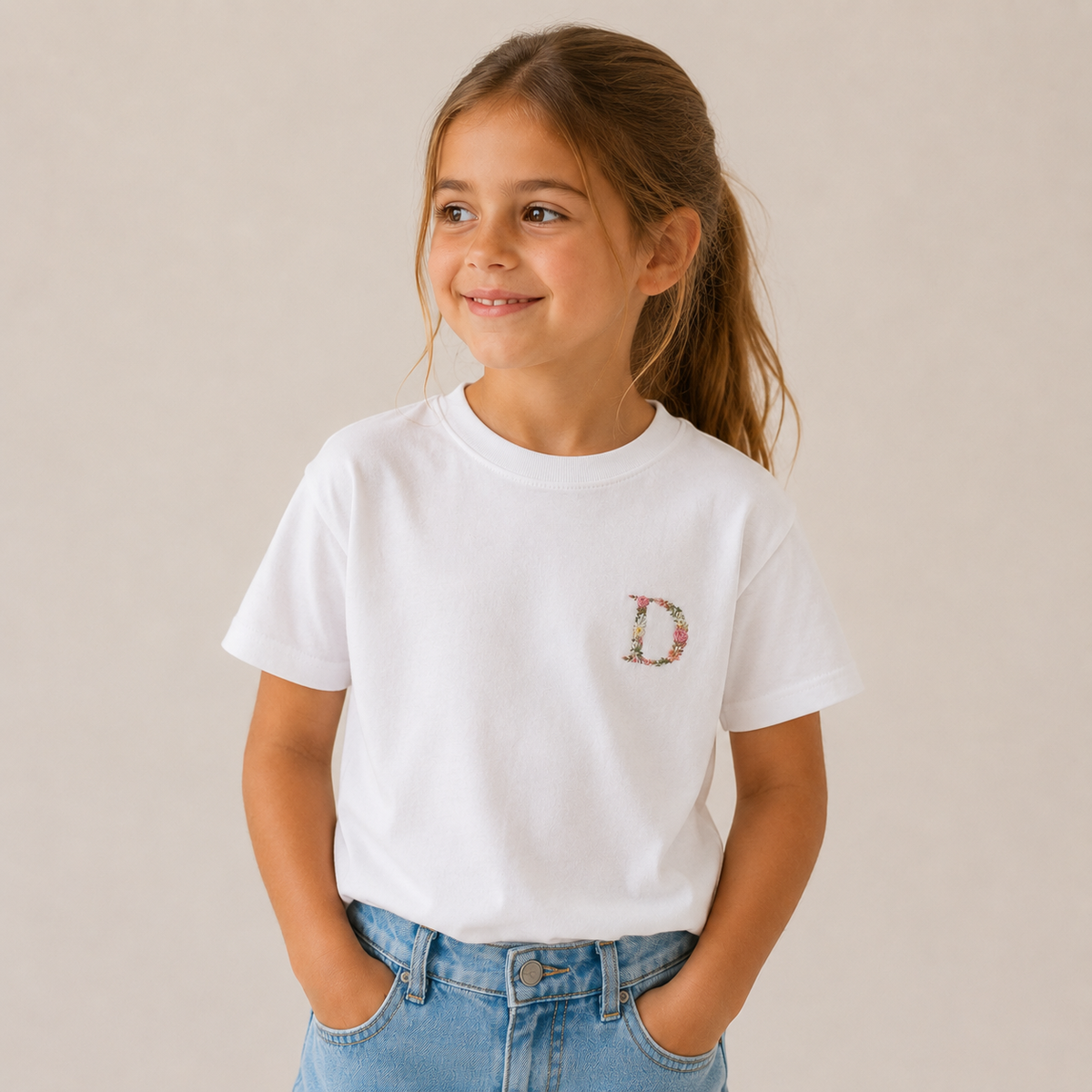 Camiseta niño Inicial Floral
