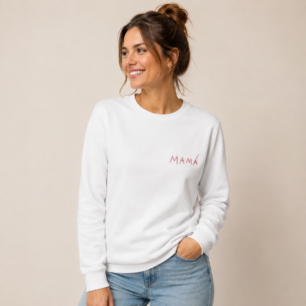 Sudadera con la letra de tu peque bordada